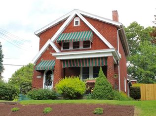 3836 Wealth St, Pittsburgh, PA 15212