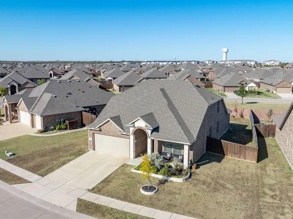 409 Baltimore Ave, Fate, TX 75189