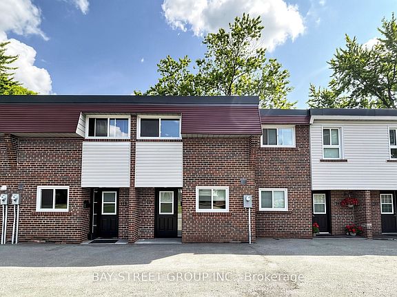 2nd image of 57 Godstone Rd #117