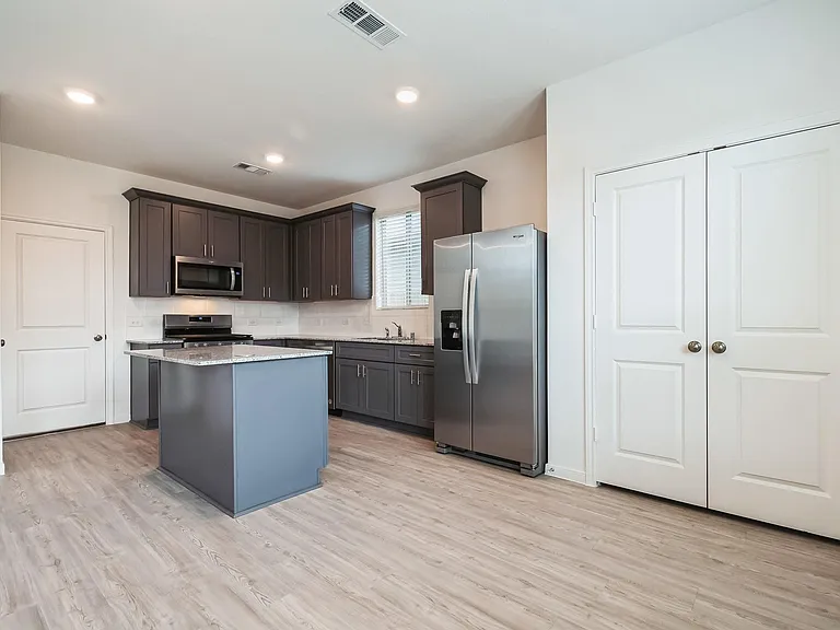 16523 Pine Arrow Dr — Photo 9