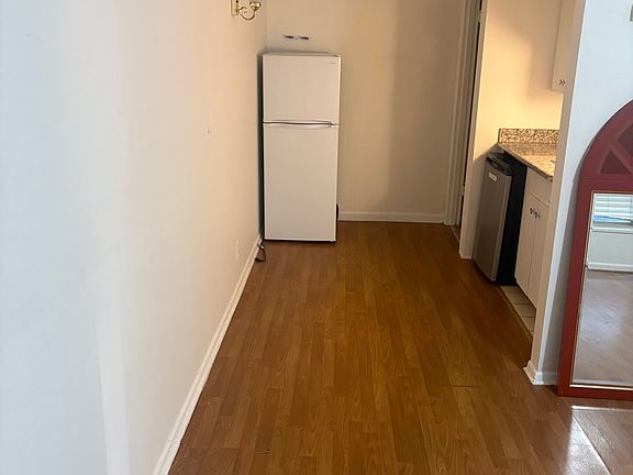 5th image of 2215 Eastlake Ave E APT 110