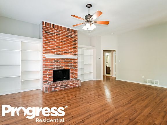 4th image of 1500 Sage Ct