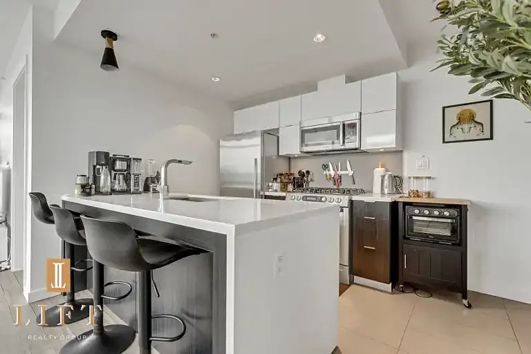 1775 Quebec St #1806 — Photo 7