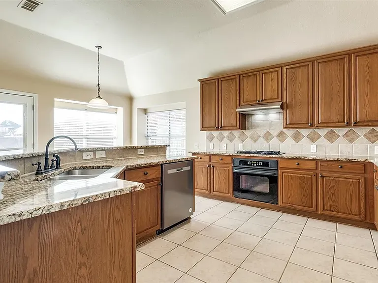 11431 Wovenedge Ct — Photo 16
