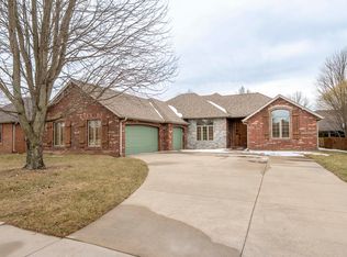4378 E Sherwood St, Springfield, MO 65802