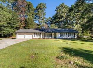 2612 Ashworth Cir, Snellville, GA 30078
