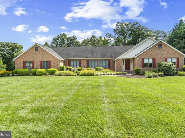 212 Brickhouse Dr, Queenstown, MD 21658