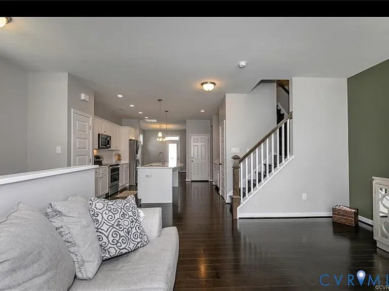 3011 Farmstead Mill Dr — Photo 11