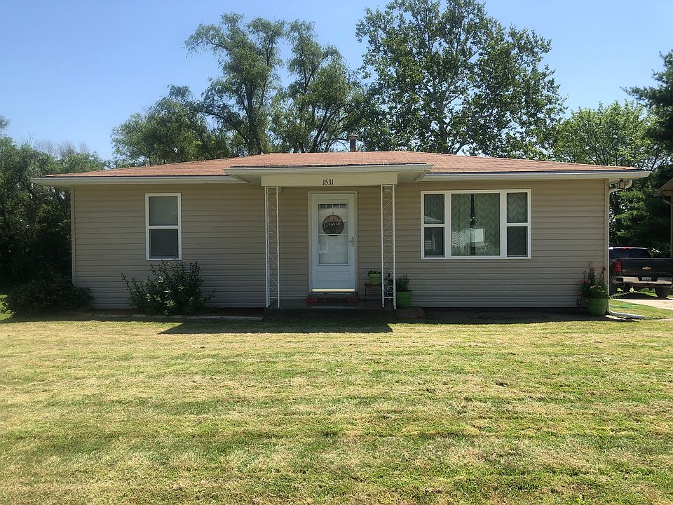 1st image of 1531 S 13th St