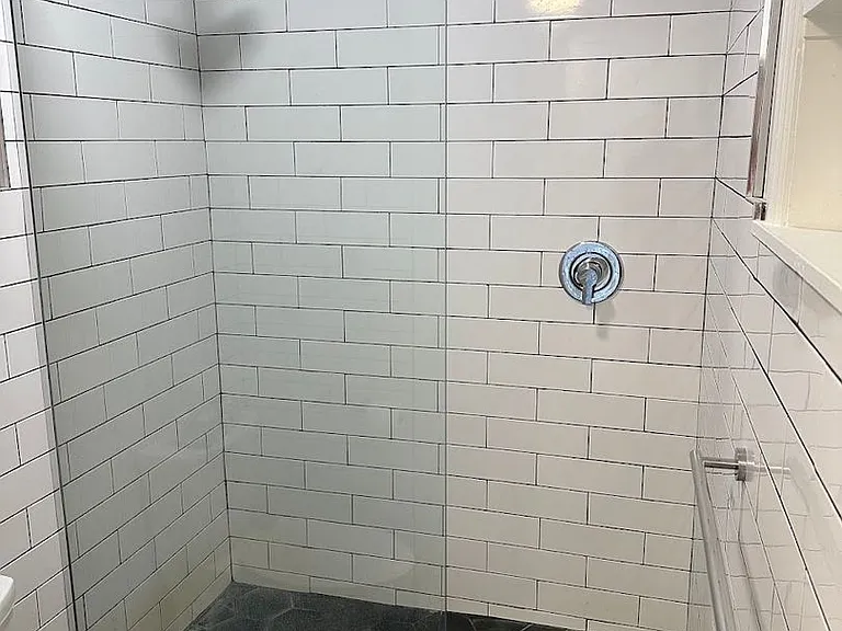 254 N Allegheny St — Photo 35