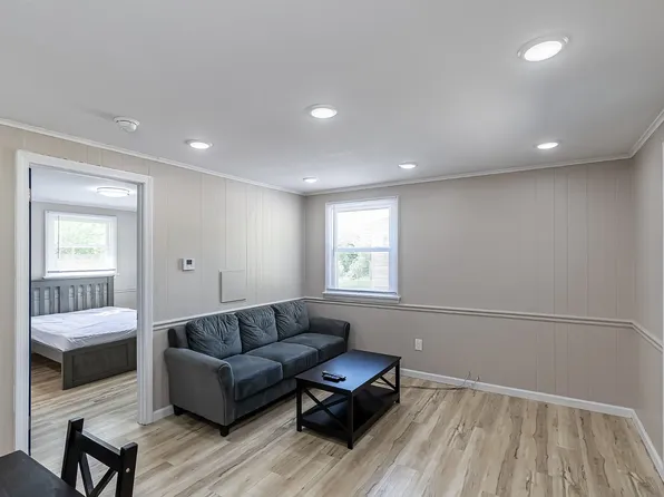 24 Ball Hill Rd APT 1, Storrs, CT 06268