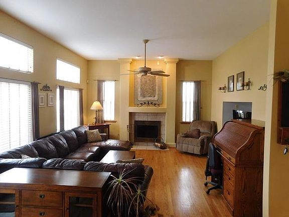 5th image of 14014 Doral Ln