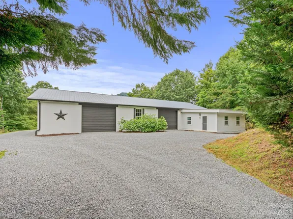 227 Blackwell Rd, Marshall, NC 28753