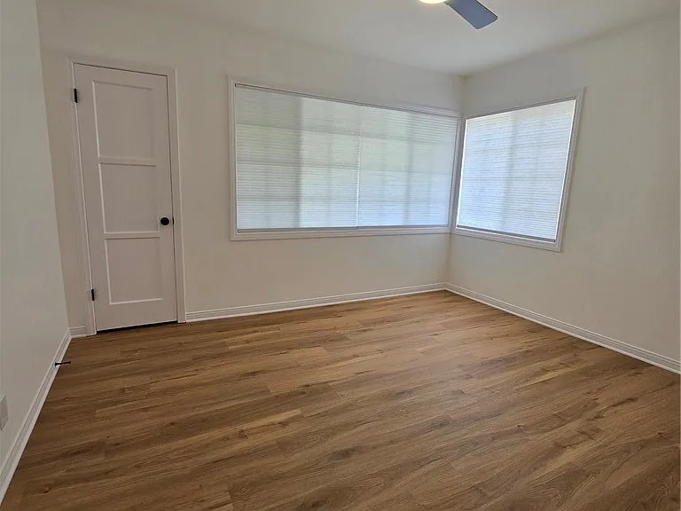2923 Perkins Ln — Photo 13