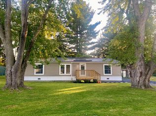 83 Huntley Ave, Saint Albans, VT 05478