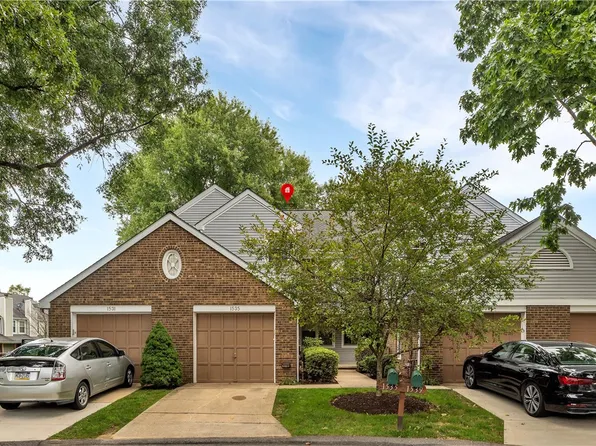 1535 Merion Ln, Oakmont, PA 15139