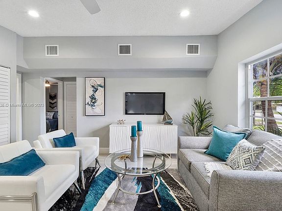 3rd image of 515 Opa Locka Blvd #1