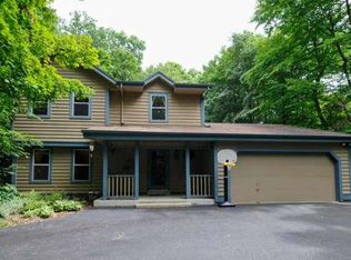 3582 Lusan Dr, Cedarburg, WI 53012