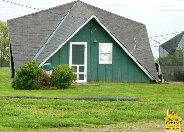1st image of 12716 NE Highway C