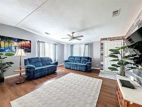 5th image of 81 STRAPHMORE DRIVE