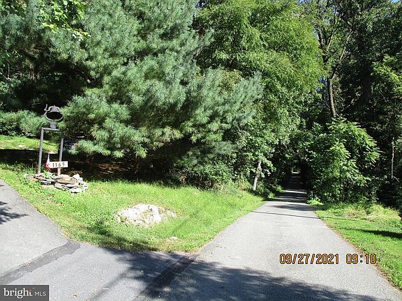 2nd image of 1165 E River Dr