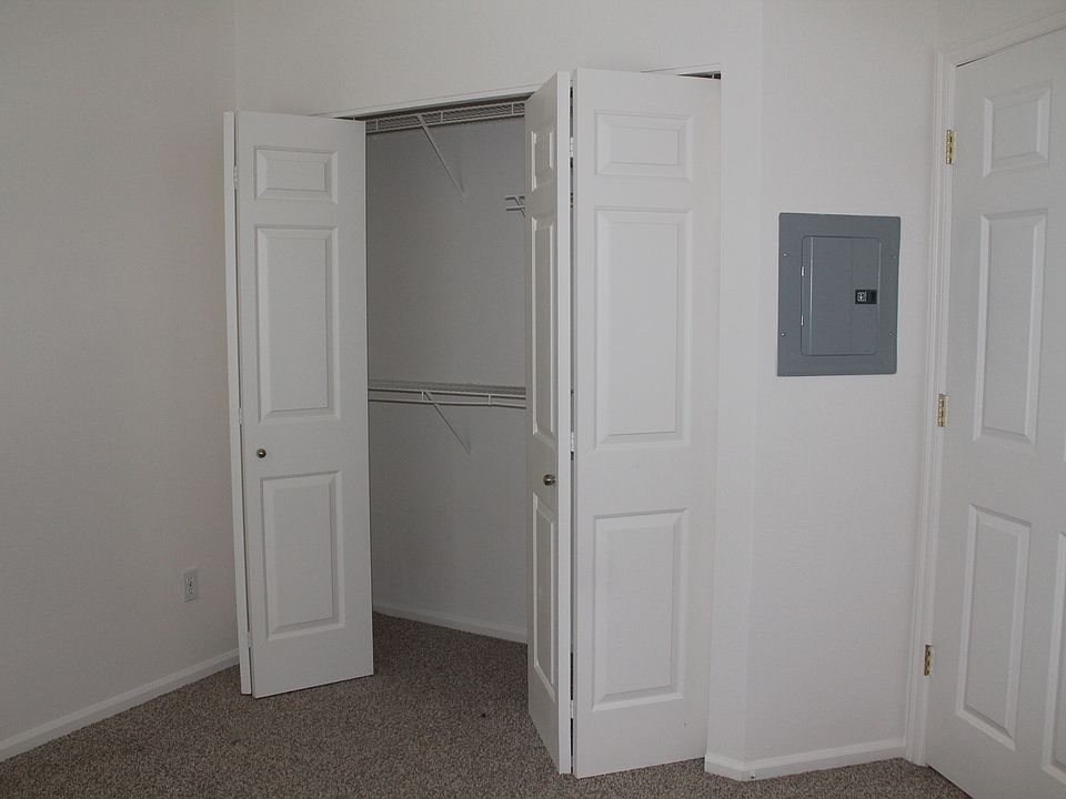 1st image of 13000 Admiralty Way APT B105