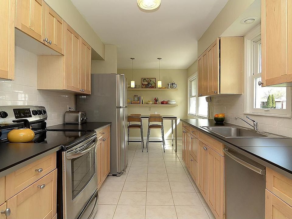 Galley Kitchen - 