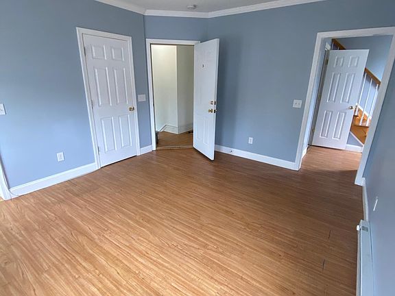 4th image of 79 Ballston Ave Suite 2A