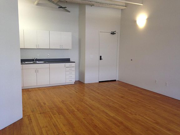 5th image of 428 C St Unit 310