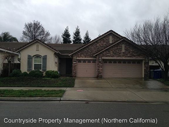 3rd image of 1238 Esplanade Dr