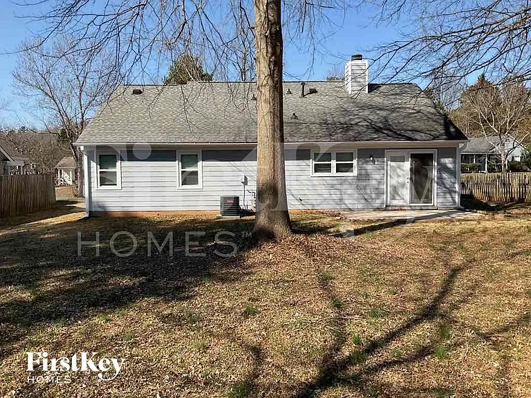 7938 Lindfield Ct — Photo 19