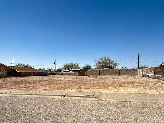 2nd image of 1507 Rockwood