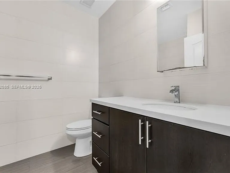 1029 SW 11th Ave #1029 — Photo 21