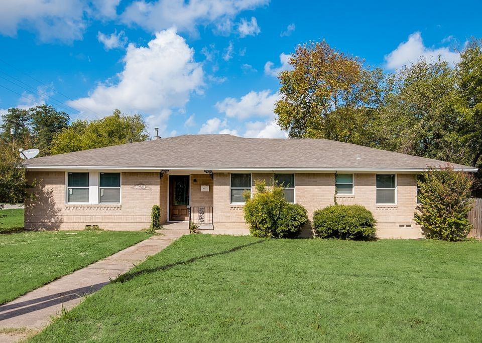 1st image of 401 E Lanett Dr