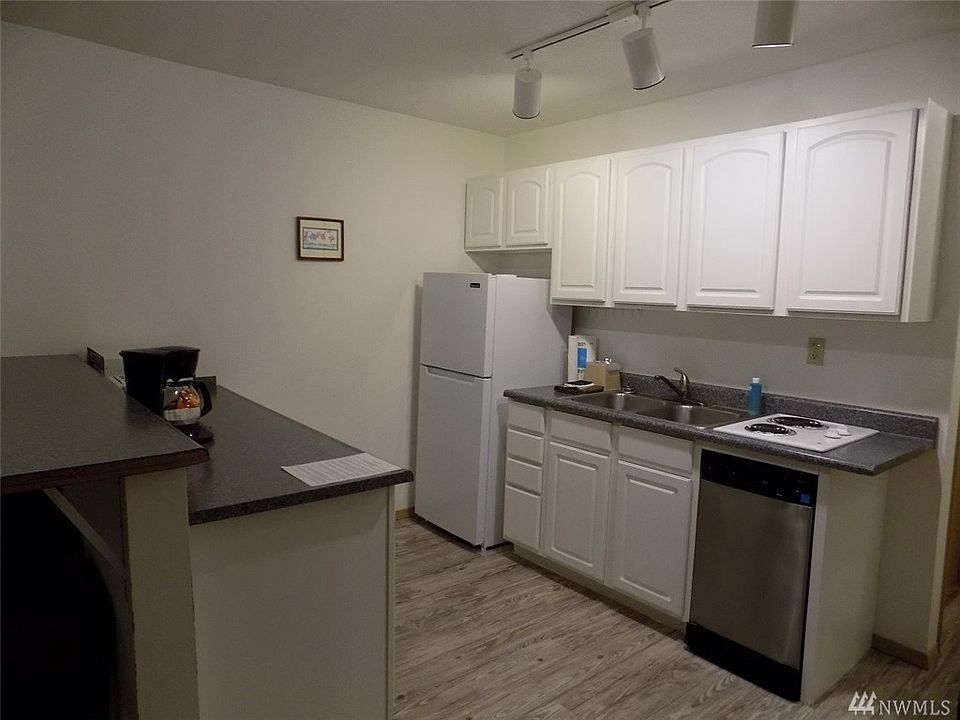 1st image of 304 14th St NW #102