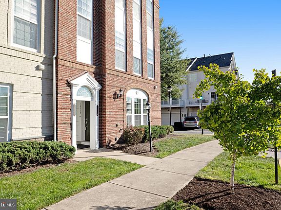 3rd image of 14565 Barkham Dr