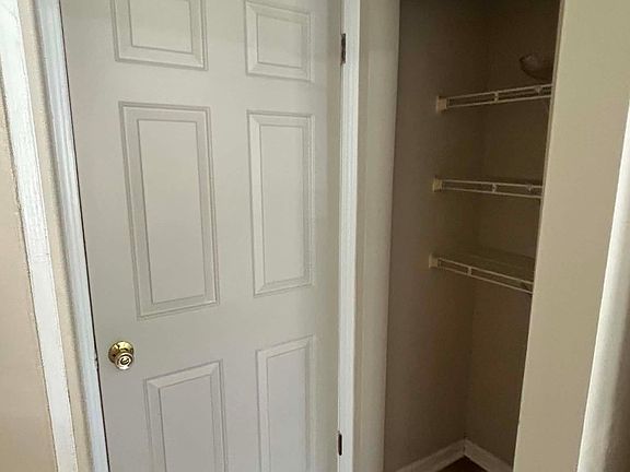 4th image of 4704 High Oak Dr