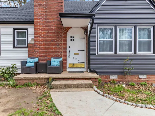 226 Briarcliff Rd, Spartanburg, SC 29301