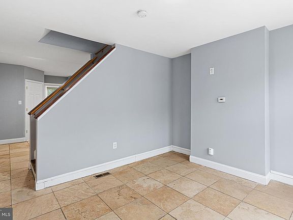 3rd image of 240 E Phil Ellena St