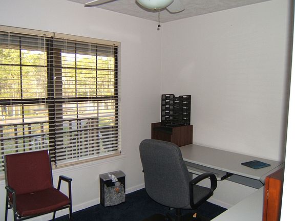 5th image of 4836 Cypress Lake Dr