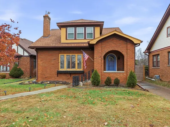 2911 21st Ave, Rock Island, IL 61201