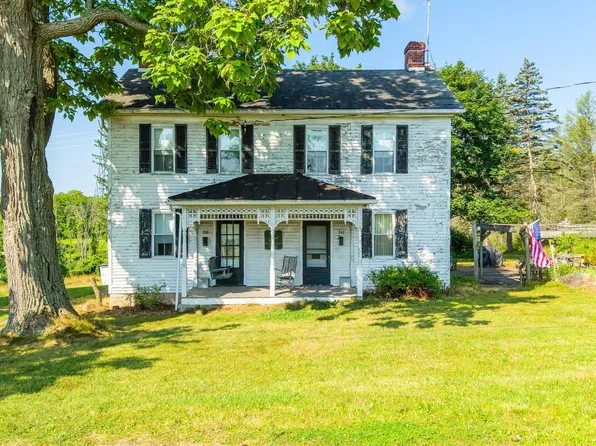 340 Grovania Dr, Bloomsburg, PA 17815