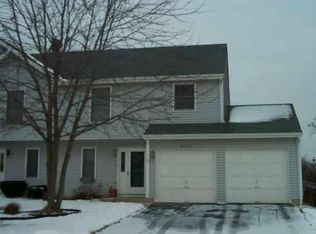 400 Joren Trl, Antioch, IL 60002