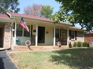 247 Briarfield Ln, Cadiz, KY 42211