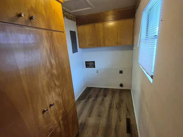 20th Ave Fourplex — Photo 3
