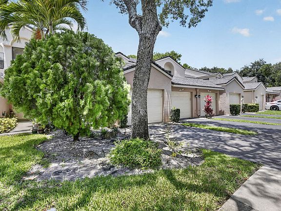 3rd image of 9883 NW 1st Court
