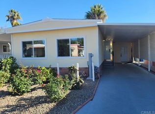 245 W Bobier Dr SPACE 90, Vista, CA 92083