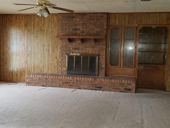 4th image of 2289 W Fm #899