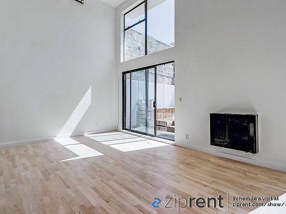 3rd image of 469 Clementina St APT 1