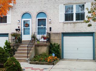 1011 Burton Ave #12418438, Sharon Hill, PA 19079